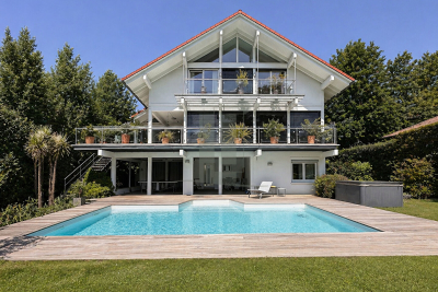 Maison &agrave; vendre &agrave; ANGLET  - 7 pi&egrave;ces - 332 m&sup2; 