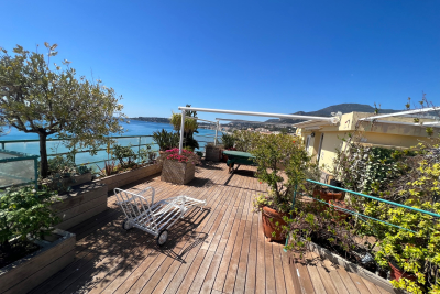 Appartement &agrave; vendre &agrave; MENTON  - 7 pi&egrave;ces - 137 m&sup2; 