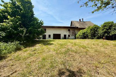 Maison &agrave; vendre &agrave; VALLIERES-SUR-FIER  - 6 pi&egrave;ces - 178 m&sup2; 
