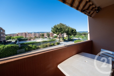 Appartement &agrave; vendre &agrave; BORMES-LES-MIMOSAS  - 2 pi&egrave;ces - 22 m&sup2; 