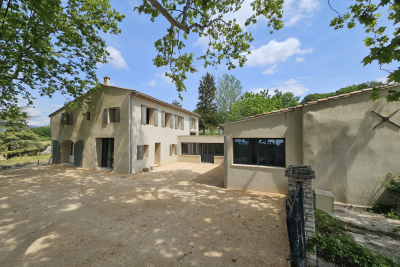 Maison &agrave; vendre &agrave; immobilier CASENEUVE  - 8 pi&egrave;ces - 265 m&sup2; 
