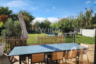 Maison &agrave; vendre &agrave; ST-CHAMAS  - 4 pi&egrave;ces - 117 m&sup2; 