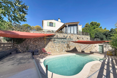 Maison &agrave; vendre &agrave; CLERMONT-L'HÉRAULT  - 5 pi&egrave;ces - 156 m&sup2; 