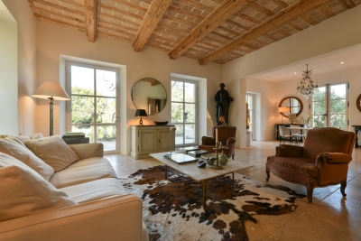 Maison &agrave; vendre &agrave; UZÈS  - 12 pi&egrave;ces - 422 m&sup2; 
