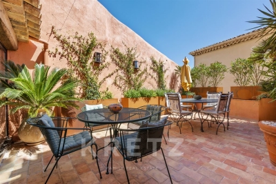 Maison &agrave; vendre &agrave; GRIMAUD  - 7 pi&egrave;ces - 250 m&sup2; 