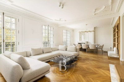 Appartement &agrave; vendre &agrave; Paris 6Eme  - 6 pi&egrave;ces 167 m&sup2; 
