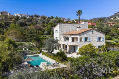 House for sale in VENCE  - 10 rooms - 400 m&sup2; 