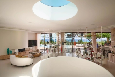 Villa à Ramatuelle &agrave; louer à partir de 135 000 € / semaine, Photo 5