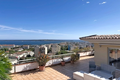 Appartement &agrave; vendre &agrave; CANNES  - 5 pi&egrave;ces - 120 m&sup2; 