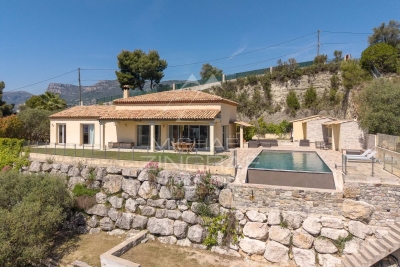 Maison &agrave; vendre &agrave; NICE  - 3 pi&egrave;ces - 137 m&sup2; 