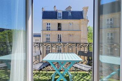 Appartement &agrave; vendre &agrave; PARIS 18EME Grandes Carrieres - 2 pi&egrave;ces - 44 m&sup2; 
