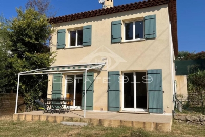 Maison &agrave; vendre &agrave; VALBONNE  - 5 pi&egrave;ces - 109 m&sup2; 