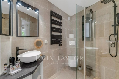 Villa in Saint-Tropez for rental from 17 500 € / week, Photo 15