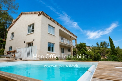 Maison &agrave; vendre &agrave; BANDOL  - 10 pi&egrave;ces - 245 m&sup2; 