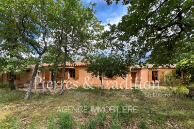 Maison &agrave; vendre &agrave; ST-SATURNIN-LÈS-APT  - 5 pi&egrave;ces - 156 m&sup2; 