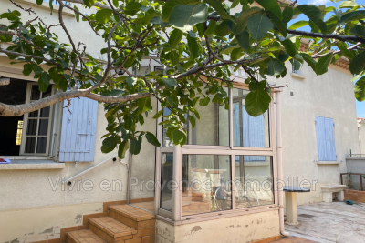Maison &agrave; vendre &agrave; COURTHEZON  - 6 pi&egrave;ces - 120 m&sup2; 