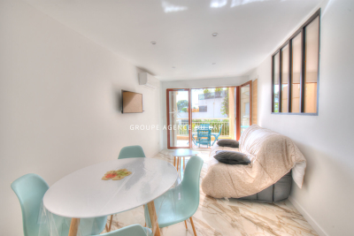Appartement &agrave; vendre &agrave; ST-RAPHAËL  - 2 pi&egrave;ces - 33 m&sup2; 