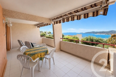 Appartement &agrave; vendre &agrave; LE LAVANDOU  - 2 pi&egrave;ces - 50 m&sup2; 