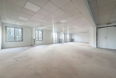 Commerce &agrave; vendre &agrave; VERSAILLES  - 3 pi&egrave;ces - 169 m&sup2; 