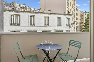 Appartement &agrave; vendre &agrave; PARIS 18EME  - 2 pi&egrave;ces - 35 m&sup2; 