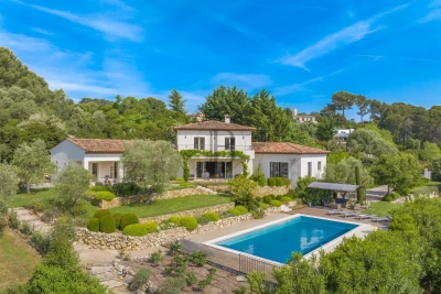 Maison &agrave; vendre &agrave; MOUGINS  - 7 pi&egrave;ces - 450 m&sup2; 
