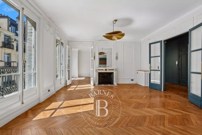 Appartement &agrave; vendre &agrave; PARIS 7EME Invalides - 7 pi&egrave;ces - 193 m&sup2; 