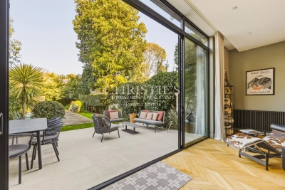 Maison &agrave; vendre &agrave; BORDEAUX  - 8 pi&egrave;ces - 374 m&sup2; 