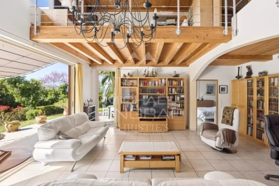 Maison &agrave; vendre &agrave; MOUGINS  - 5 pi&egrave;ces - 234 m&sup2; 