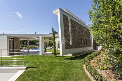 Villa à La Croix-Valmer &agrave; louer à partir de 20 000 € / semaine, Photo 4