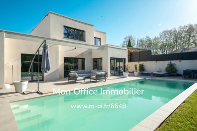 Maison &agrave; vendre &agrave; ST-CANNAT  - 4 pi&egrave;ces - 168 m&sup2; 