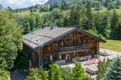 Maison &agrave; vendre &agrave; MEGÈVE  - 8 pi&egrave;ces - 431 m&sup2; 