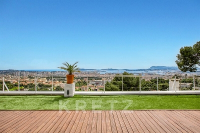 Appartement &agrave; vendre &agrave; TOULON  - 5 pi&egrave;ces - 213 m&sup2; 