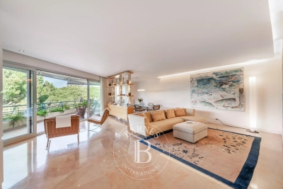 Appartement à Cannes &agrave; louer à partir de 10 700 € / semaine, Photo 1