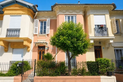 Maison &agrave; vendre maisons x 3 