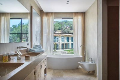 Villa à La Croix-Valmer &agrave; louer à partir de 80 000 € / semaine, Photo 14