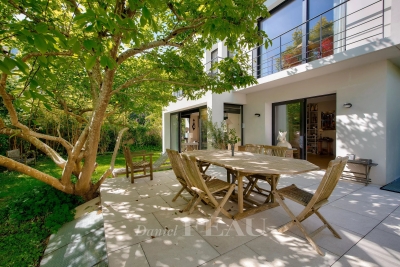 Maison &agrave; vendre &agrave; ST CLOUD  - 8 pi&egrave;ces - 285 m&sup2; 