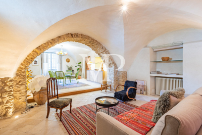 Villa à Cabrières-d'Avignon &agrave; louer à partir de 2 500 € / semaine, Photo 14