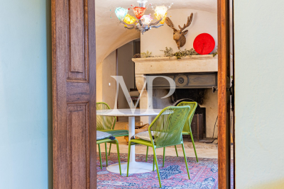 Villa à Cabrières-d'Avignon &agrave; louer à partir de 2 500 € / semaine, Photo 16