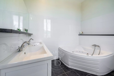 Villa à Cannes &agrave; louer à partir de 10 000 € / semaine, Photo 18