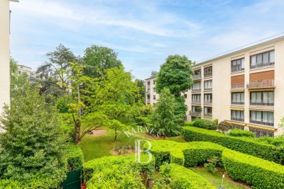 Appartement &agrave; vendre &agrave; NEUILLY SUR SEINE  - 3 pi&egrave;ces - 71 m&sup2; 