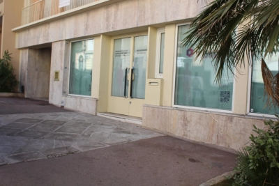 Commerce &agrave; louer &agrave; GRASSE   - 80 m&sup2; 