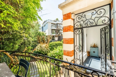 Appartement &agrave; vendre &agrave; NEUILLY SUR SEINE  - 8 pi&egrave;ces - 260 m&sup2; 