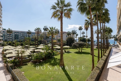 Appartement &agrave; vendre &agrave; CANNES  - 4 pi&egrave;ces - 127 m&sup2; 
