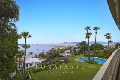 Appartement &agrave; vendre &agrave; CANNES  - 4 pi&egrave;ces - 143 m&sup2; 