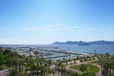 Appartement &agrave; vendre &agrave; CANNES  - 5 pi&egrave;ces - 110 m&sup2; 
