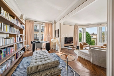 Appartement &agrave; vendre &agrave; PARIS 7EME  - 4 pi&egrave;ces - 175 m&sup2; 