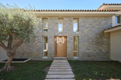 Villa à Saint-Tropez &agrave; louer à partir de 55 000 € / semaine, Photo 15