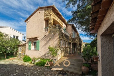 Maison &agrave; vendre &agrave; OLLIOULES  - 6 pi&egrave;ces - 136 m&sup2; 