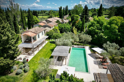 Villa in Saint-Rémy-de-Provence for rental from 12 500 € / week, Photo 1