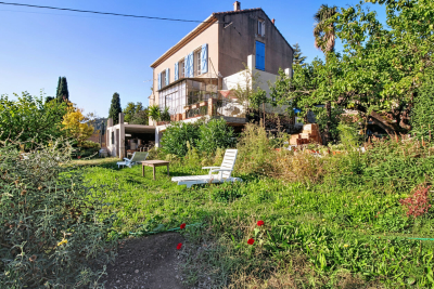 Maison &agrave; vendre &agrave; BARGEMON  - 10 pi&egrave;ces - 240 m&sup2; 